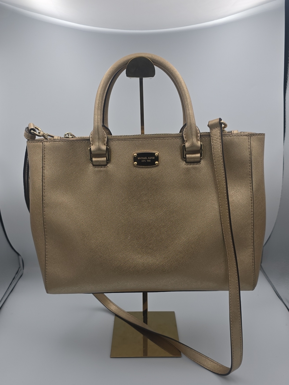 Michael Kors Metallic Gold Saffiano Large Satchel W Top Handles/Crossbody (EUC)✨